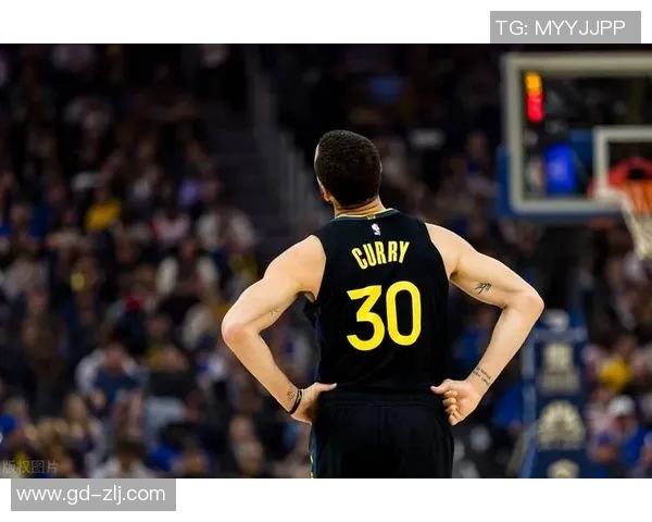 库里三分球总数突破四千大关创历史第一人再续传奇辉煌